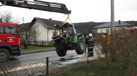 15.12.2017 - Traktorbergung in Rohrbach